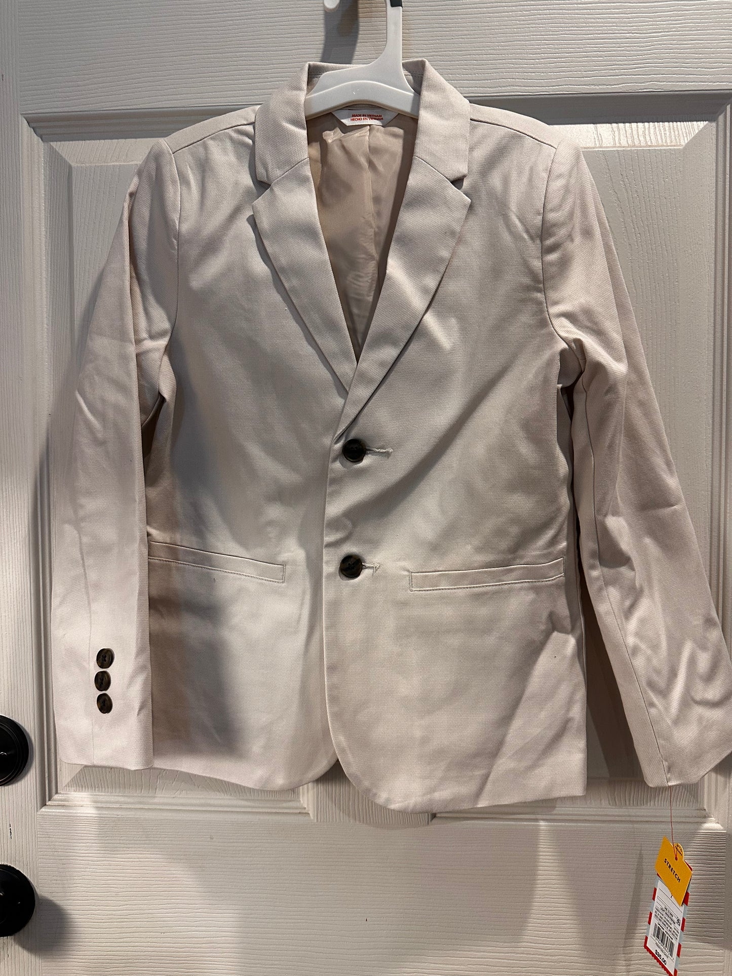 Target Clothing Lot (MSRP: $1,338)