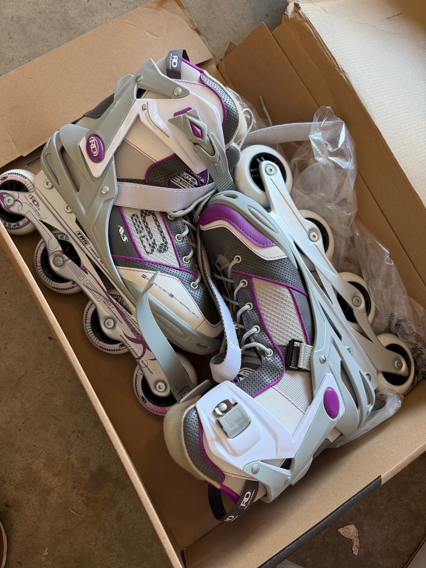 RollerDerby Size 10 Women’s Roller Blades