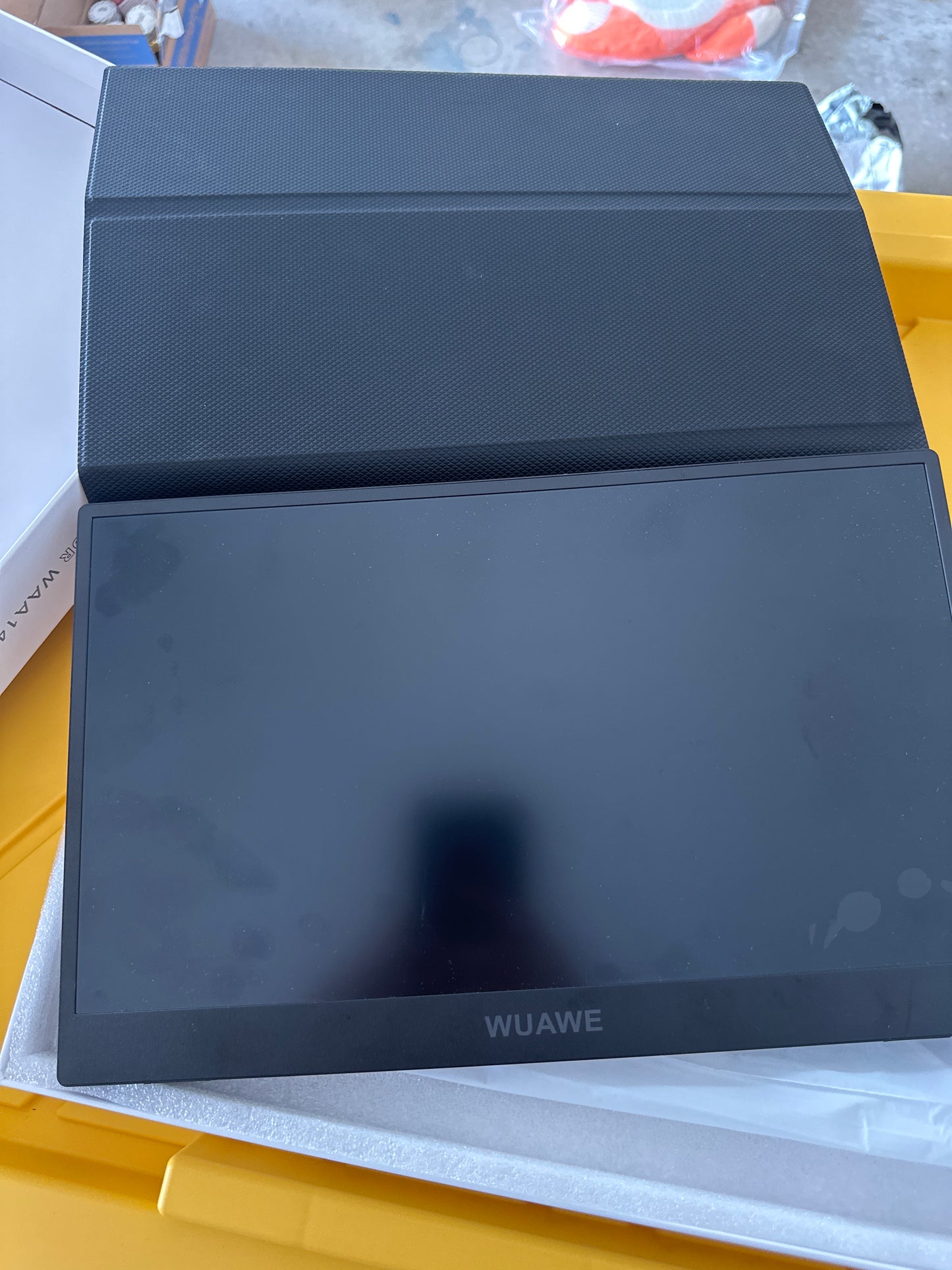 Wuawe 14” Portable Monitor