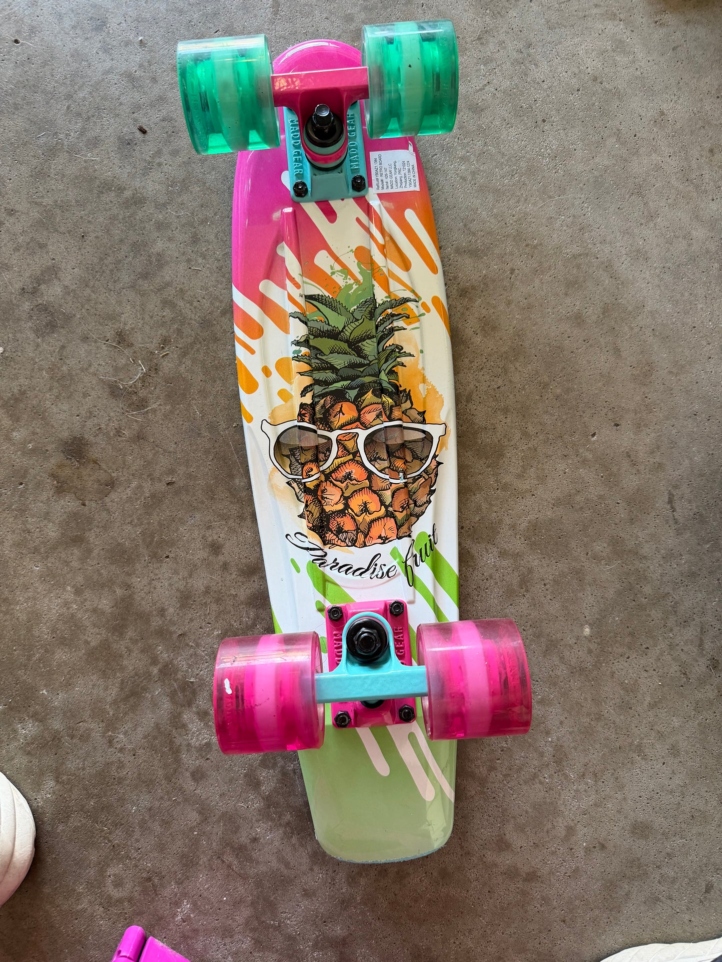 Madd Gear Retro 22-In Mini Cruiser Skateboard