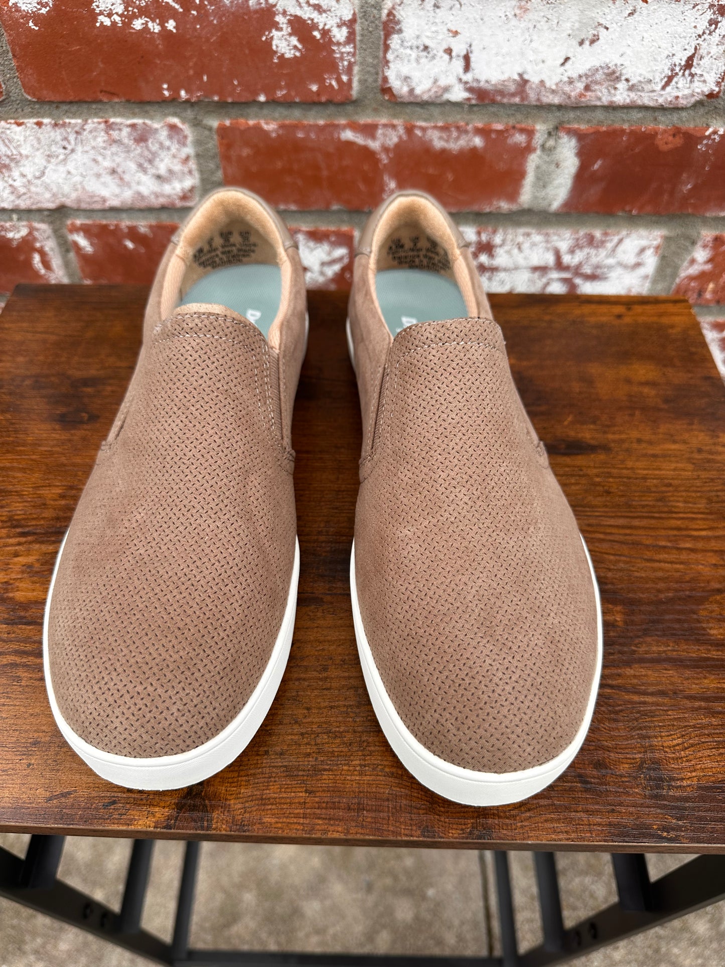 Dr. Scholl’s Size 6.5 Women’s Shoes