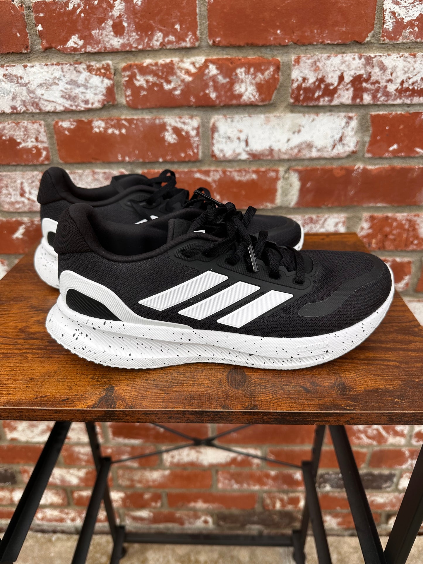 Adidas Ortholite Size 7 Women’s Shoes