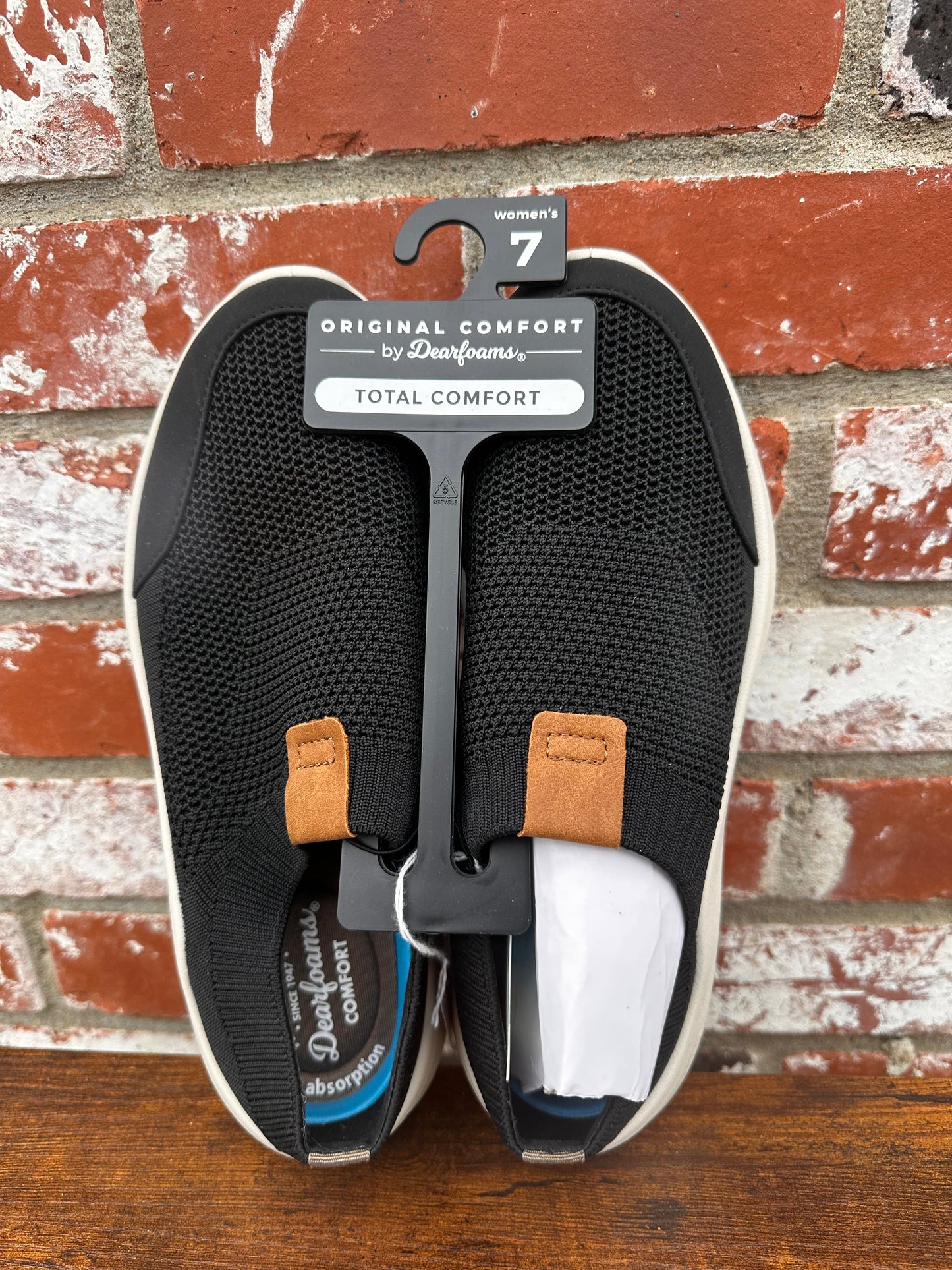 Dearfoams Total Comfort Women’s Size 7 Shoes