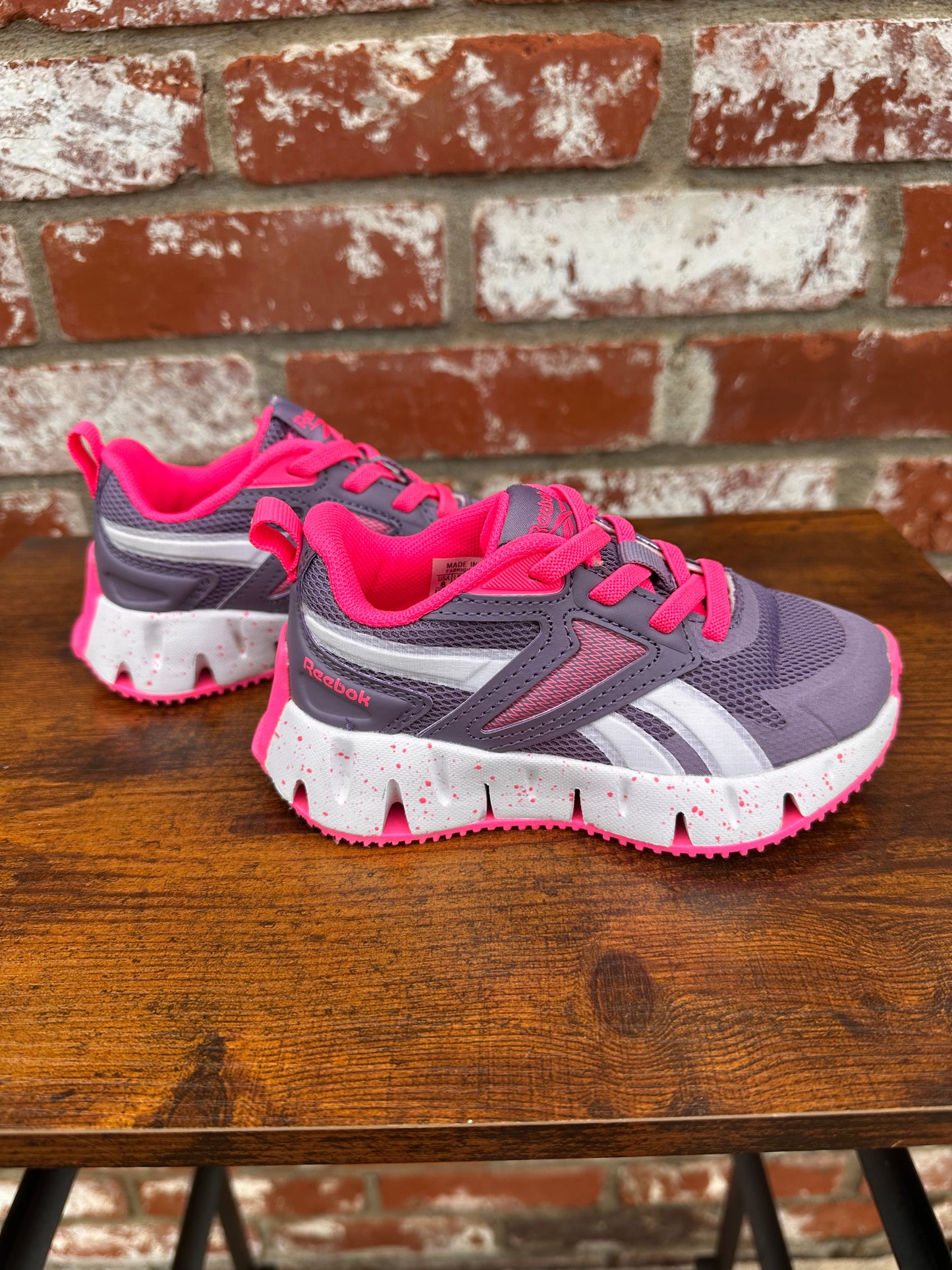 Reebok Size 8c Girls Shoes