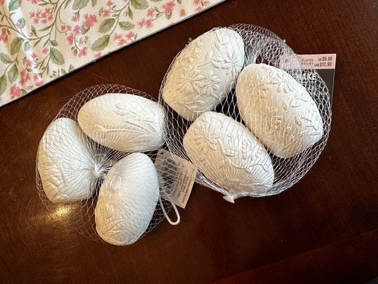 Resin Paint Your Own Eggies