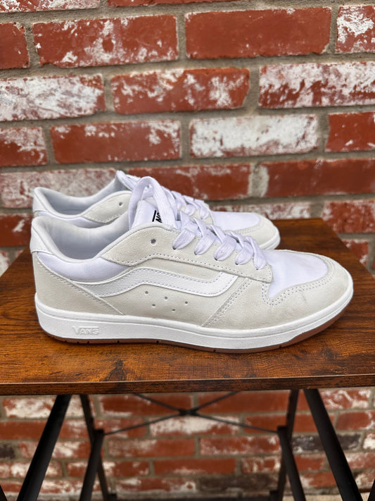 Vans Size 9 Women’s Shoes