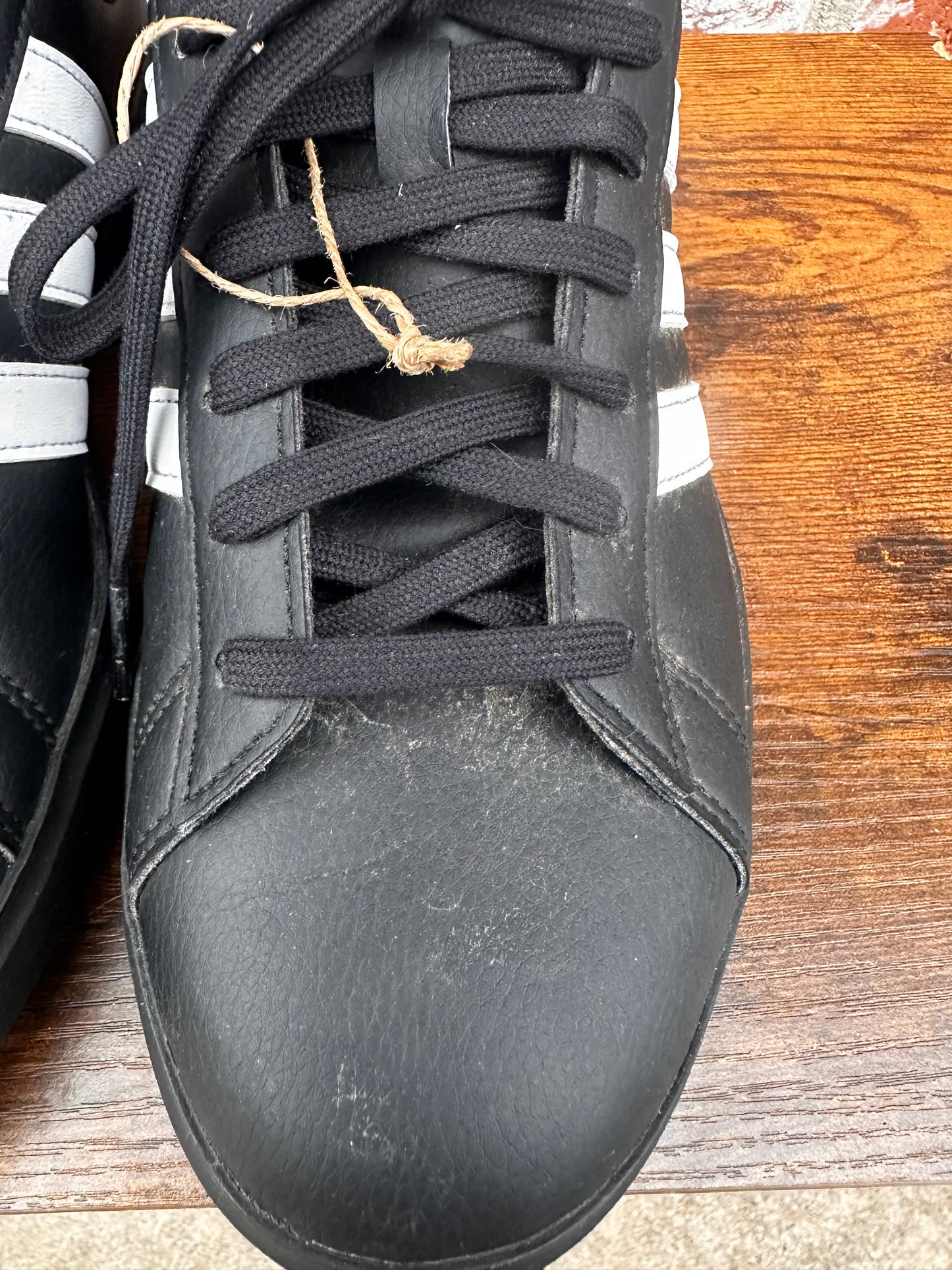 Adidas Size 8.5 Men’s Shoes