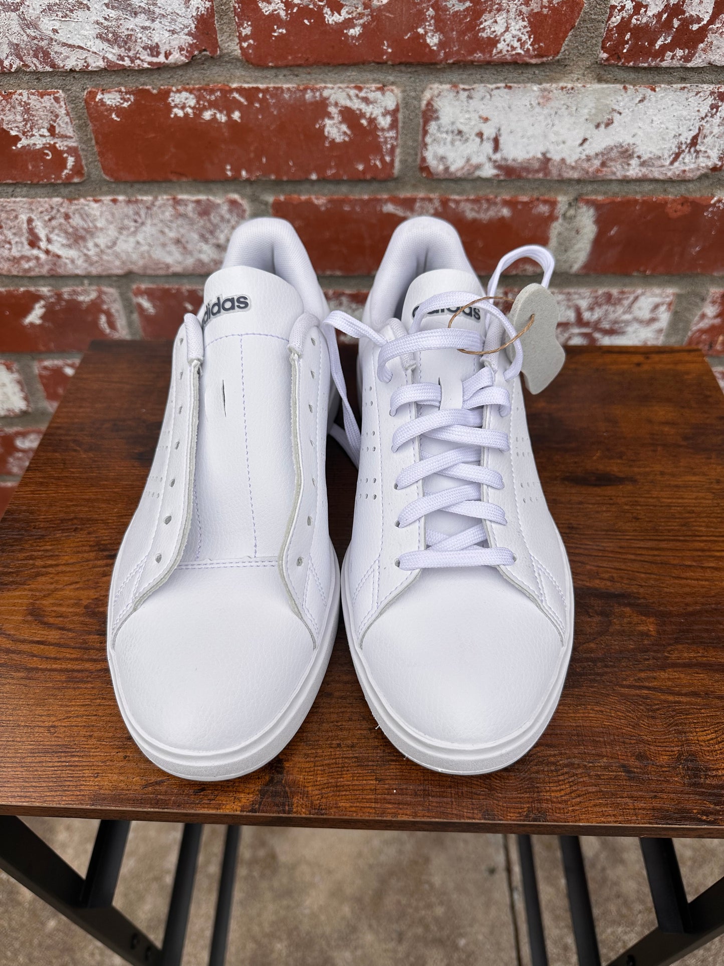 Adidas Size 7.5 Men’s Shoes