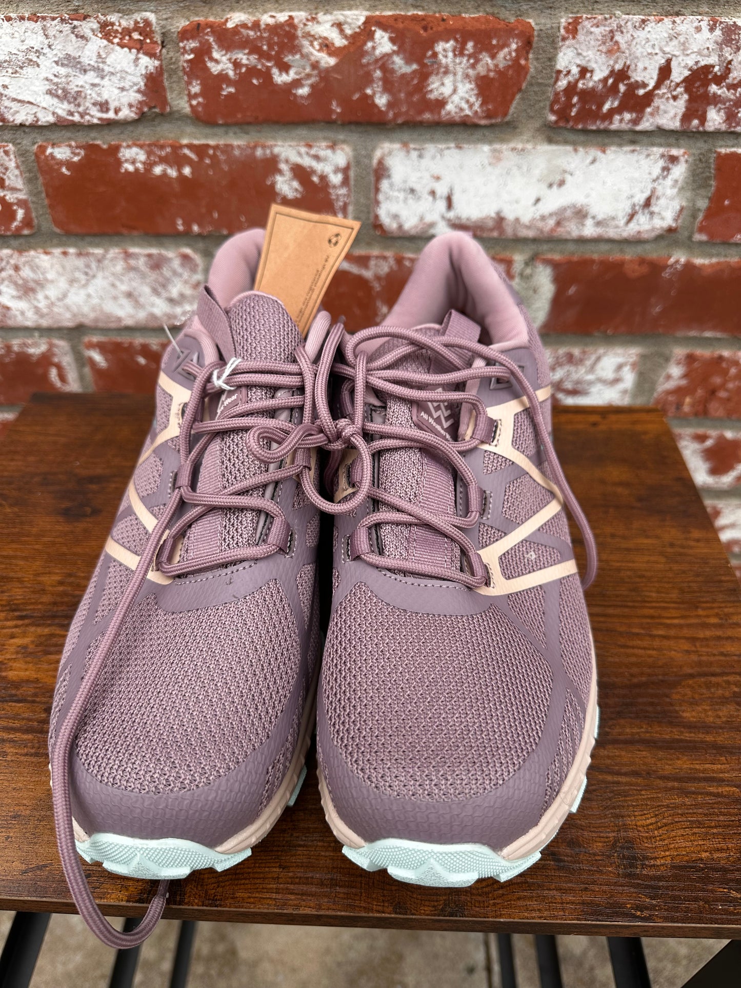 Hi-Tek All Weather Size 10 Women’s Shoes