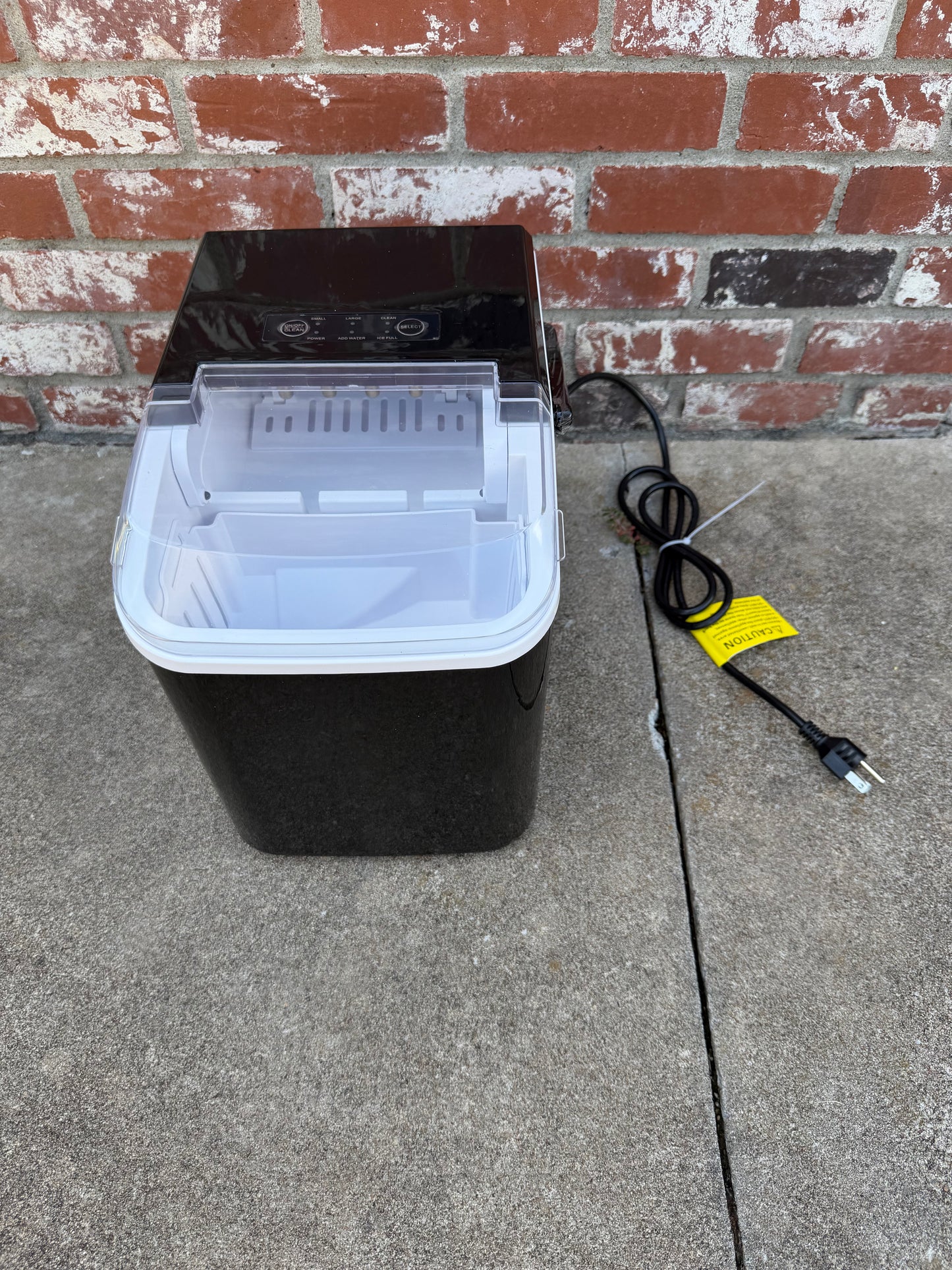 Ice Maker