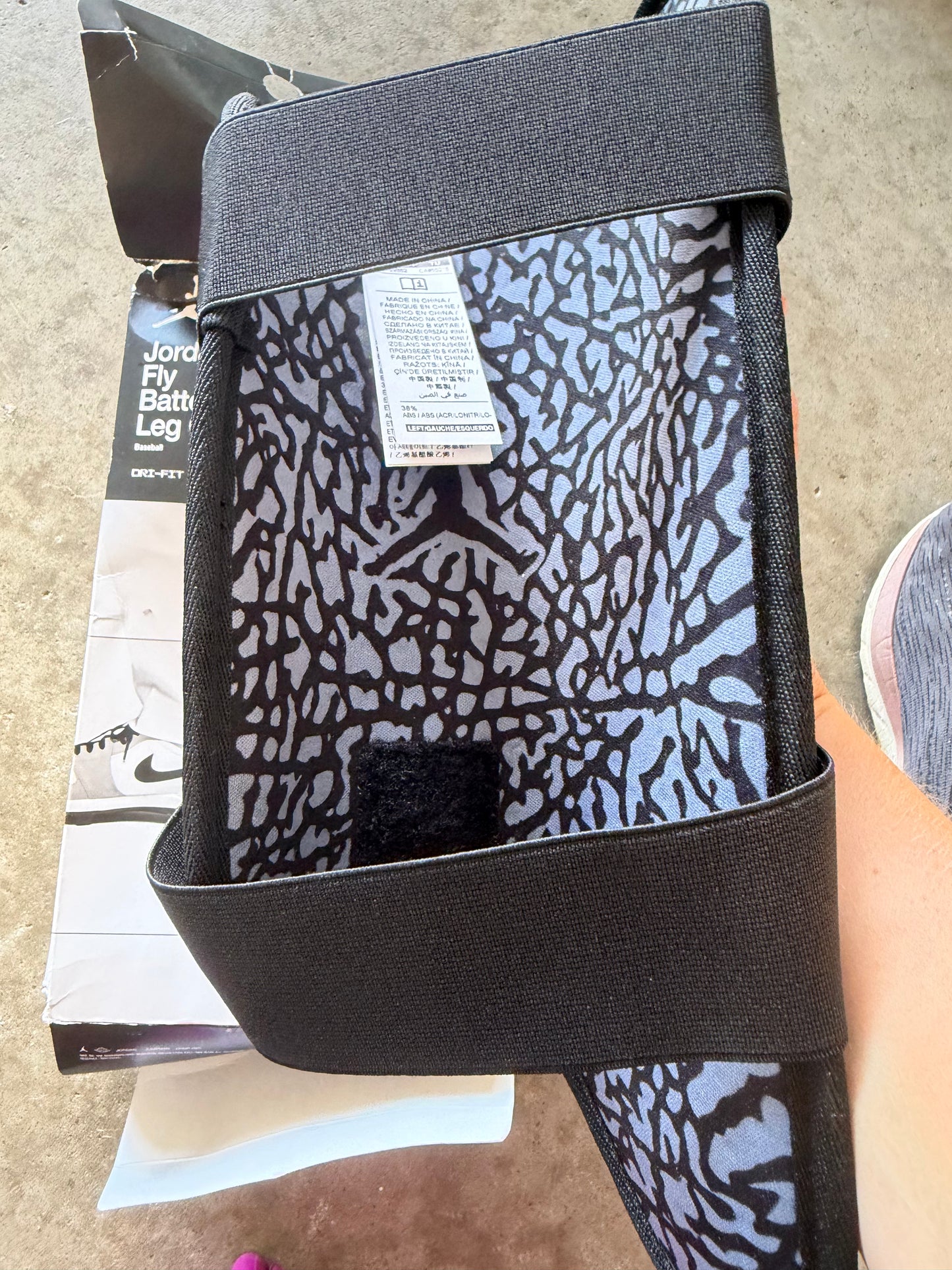 Men’s Fly Batters Leg Guard